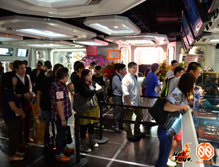 hot toys secret base