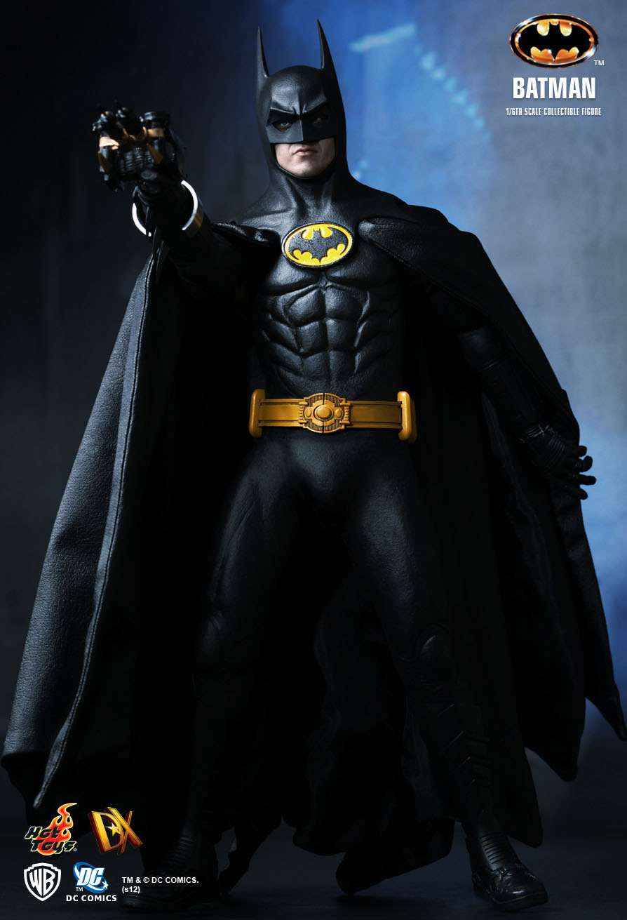 batman action figure hot toys