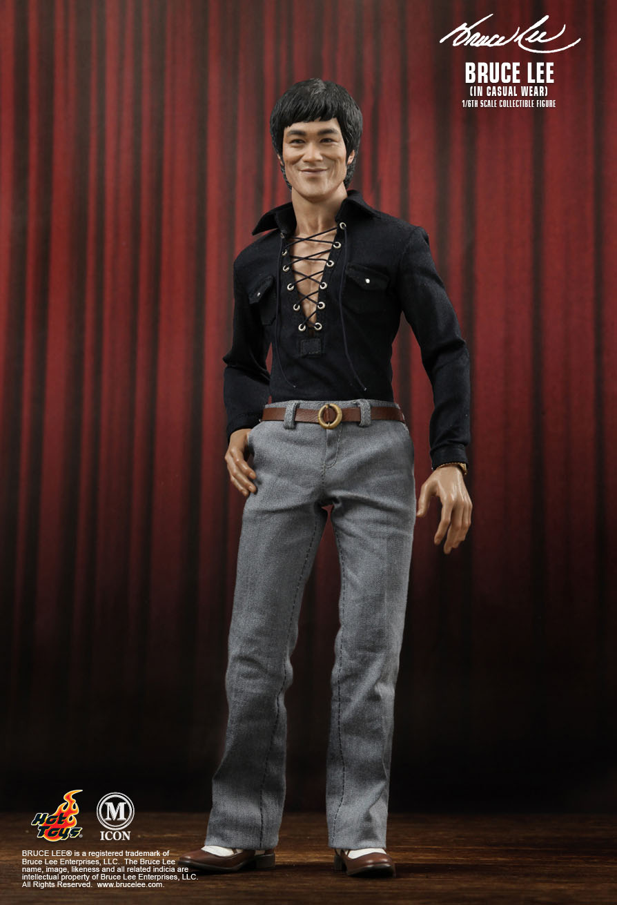 hot toys bruce lee