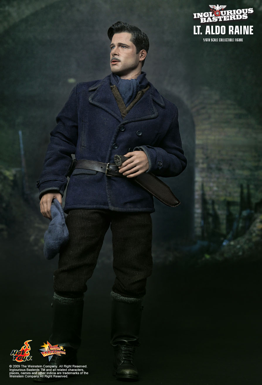 Hot Toys : Inglourious Basterds Lt. Aldo Raine scale Collectible Figure