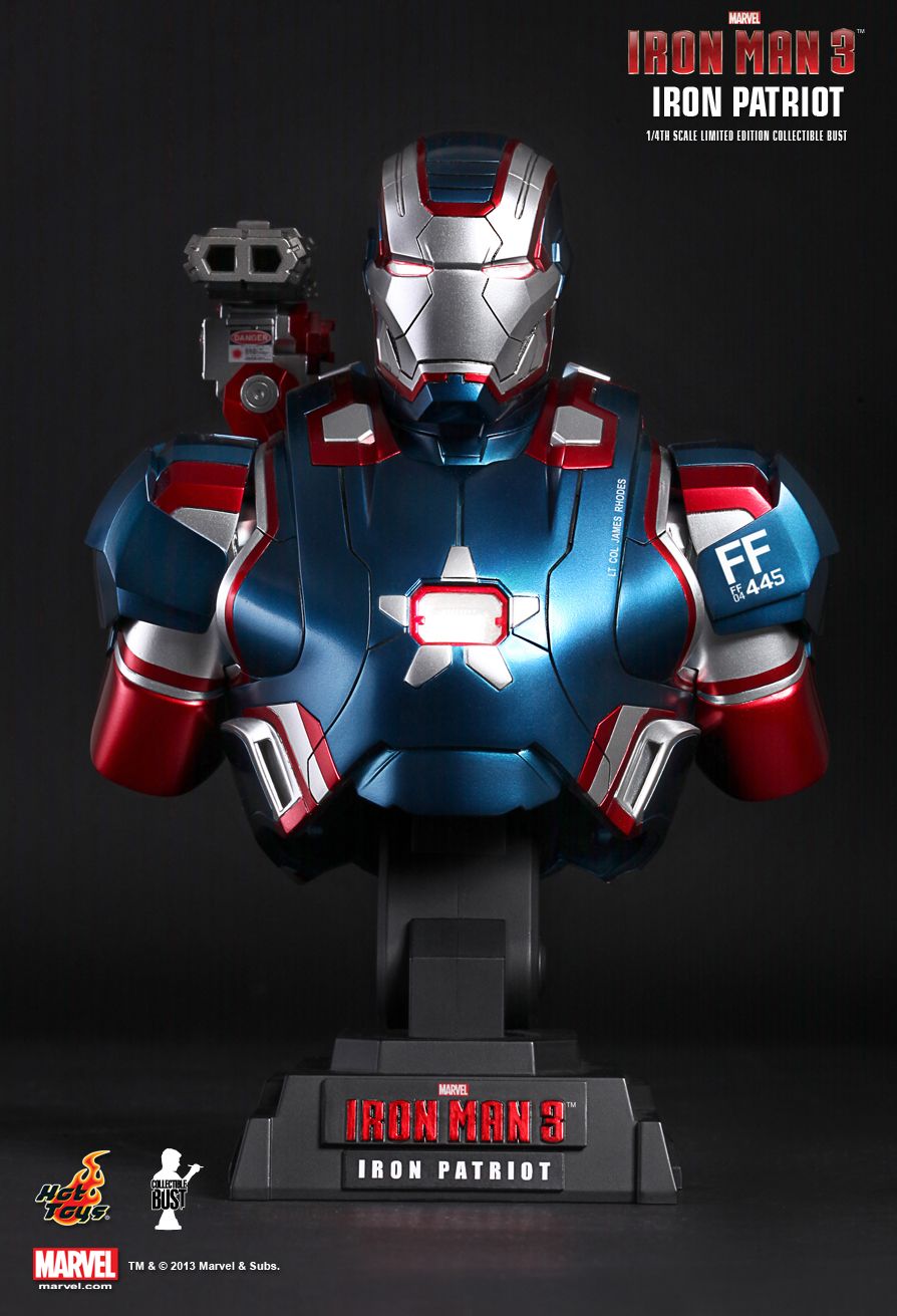 hot toys iron man bust