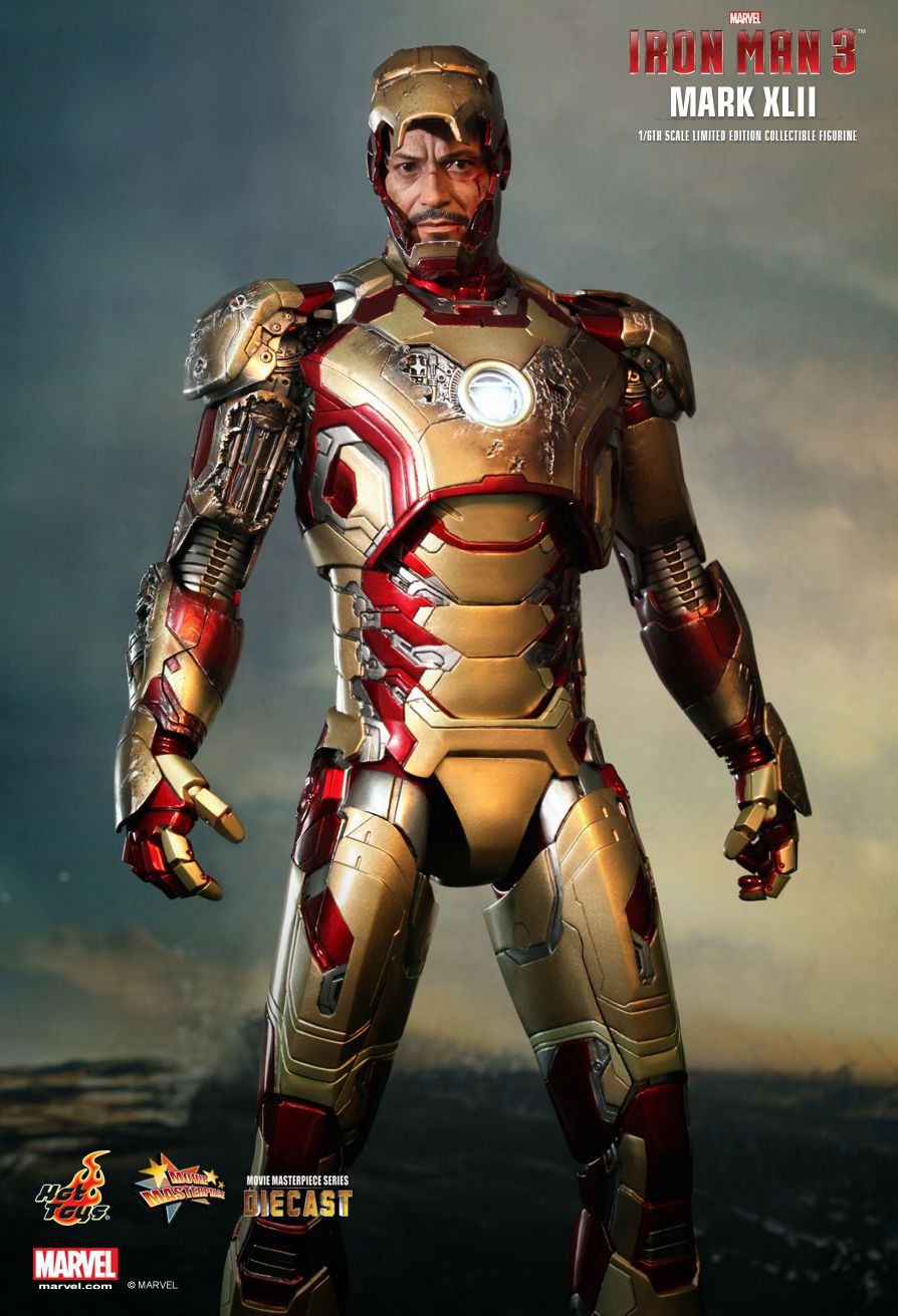 hot toys iron man mk42