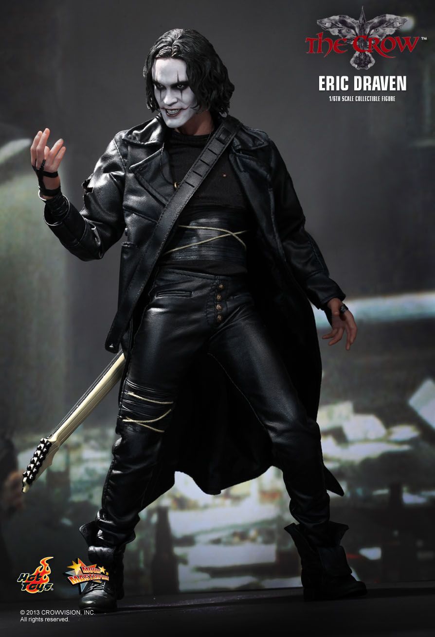 Hot Toys The Crow Eric Draven 1/6 Scale Figure 