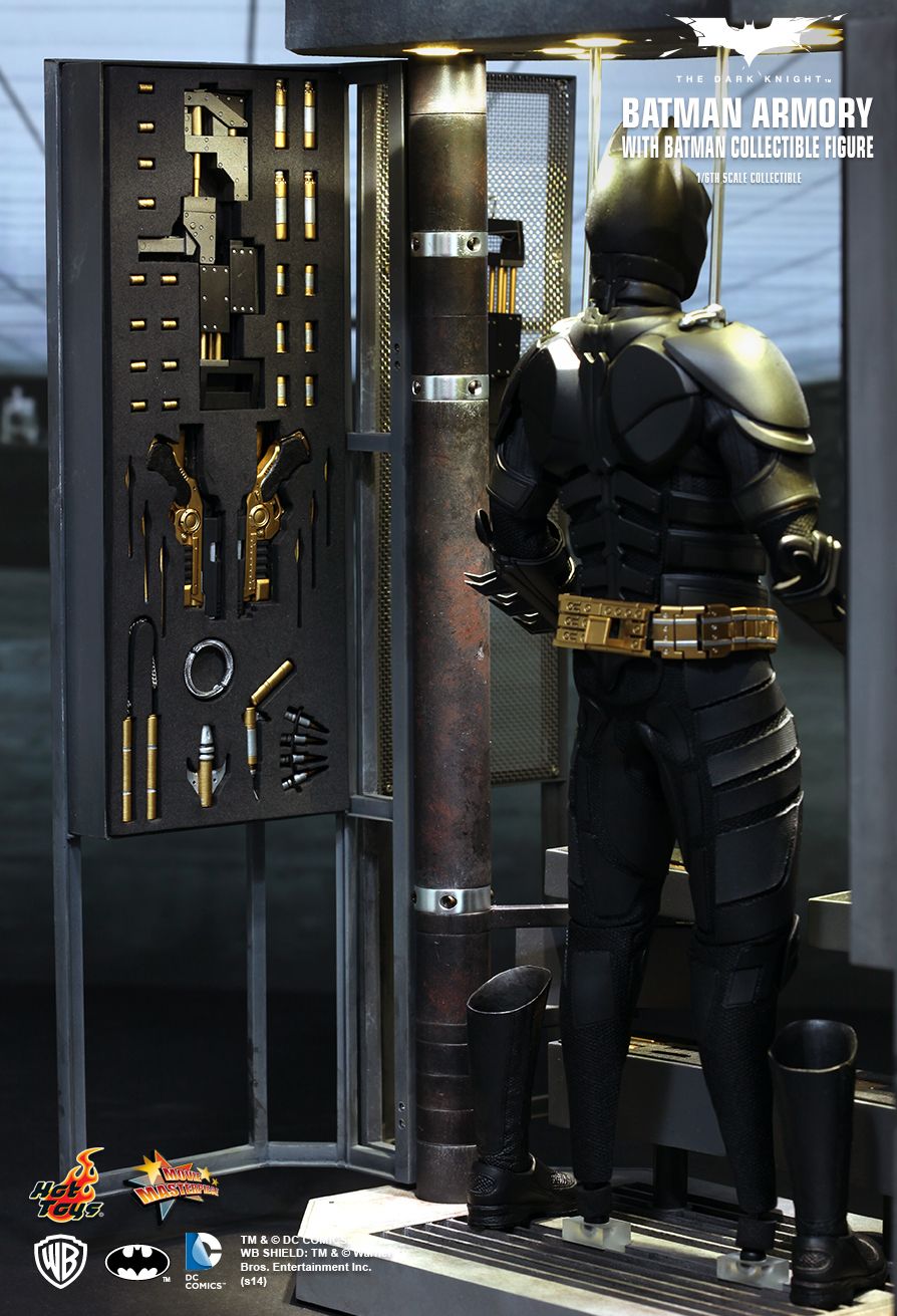 [Hot Toys] Batman Armory - Bruce Wayne e Alfred - LANÇADO!!! PD13881224637vQ