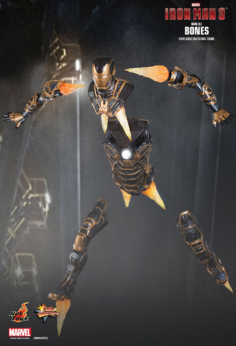 hot toys iron man bones