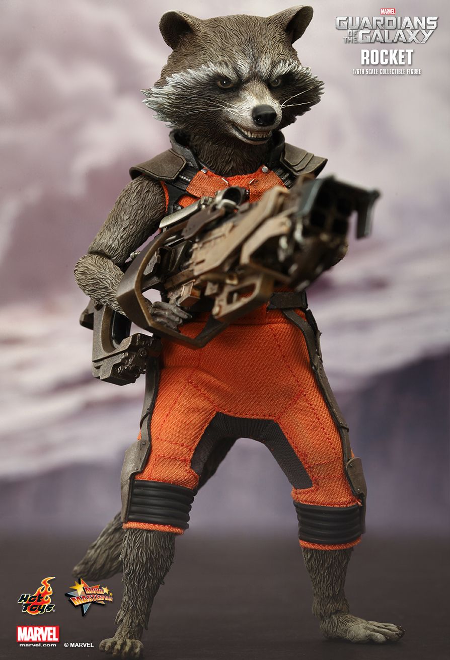 groot and rocket hot toys
