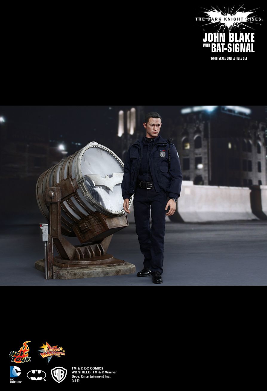 the dark knight rises hot toys