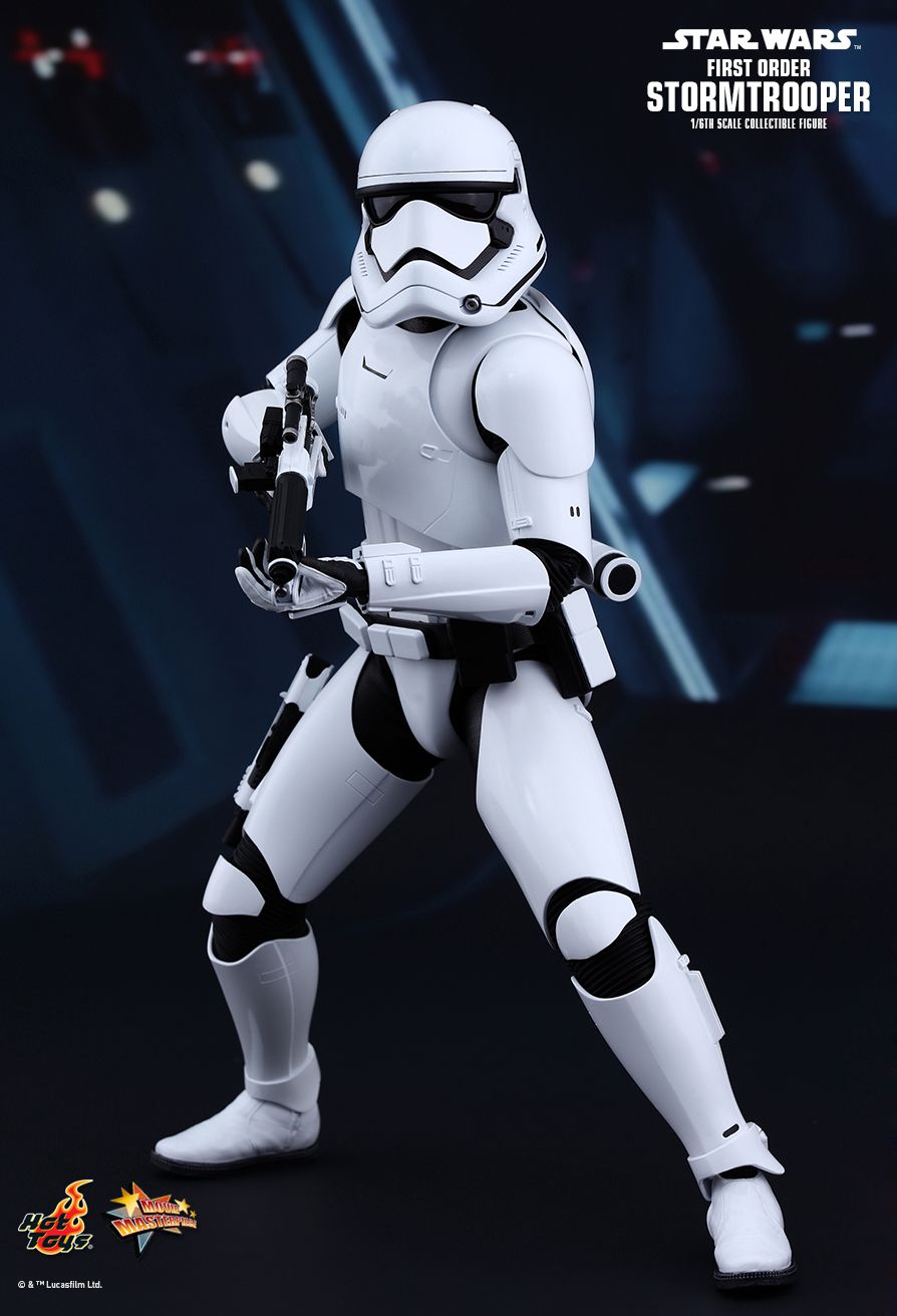 hot toys stormtrooper first order