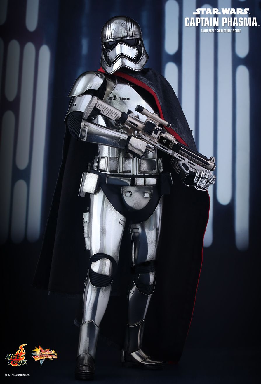 Hot Toys Star Wars 1//6 Captain Phasma Action Figure MMS328 NEW