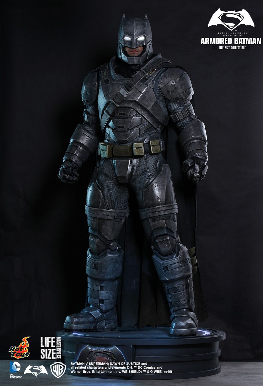 [Hot Toys] Batman vs. Superman - Armored Batman 1/6 - Página 3 PD1454063329dA0