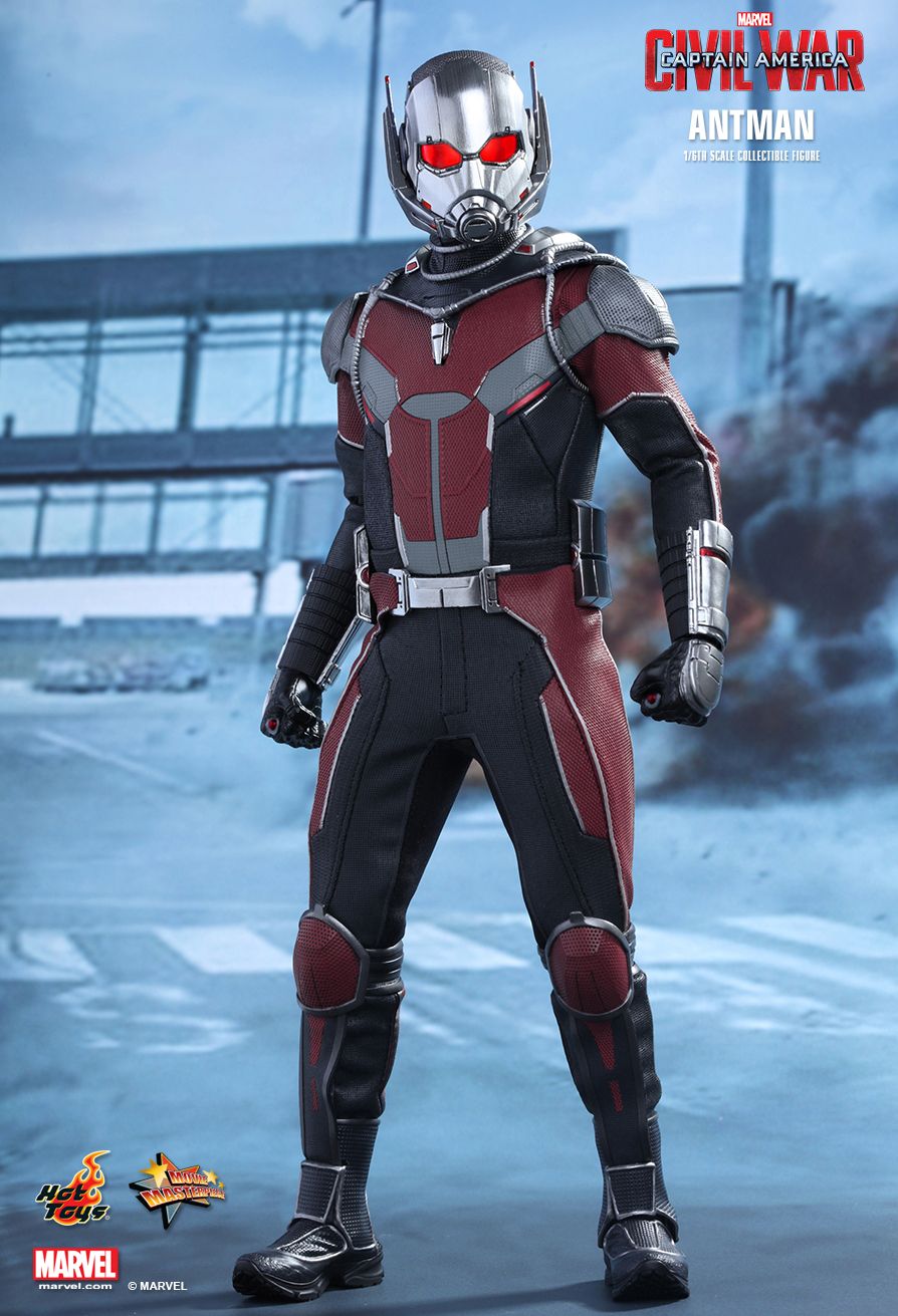 hot toys ant man