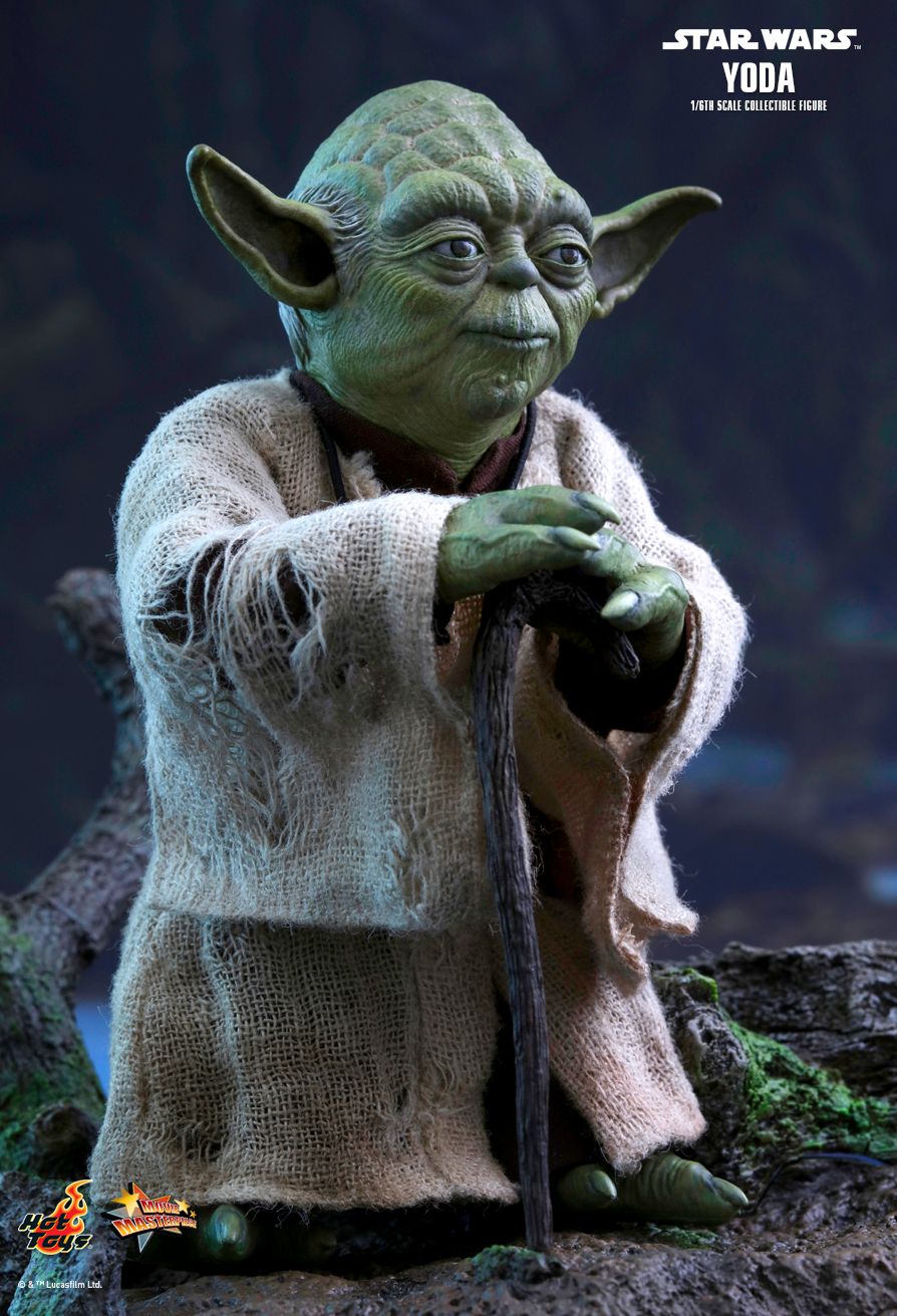 hot toys star wars yoda