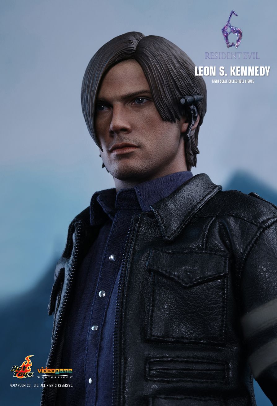 figure stand 1/6 Scale Hot Toys VGM22 Resident Evil Leon S Kennedy 