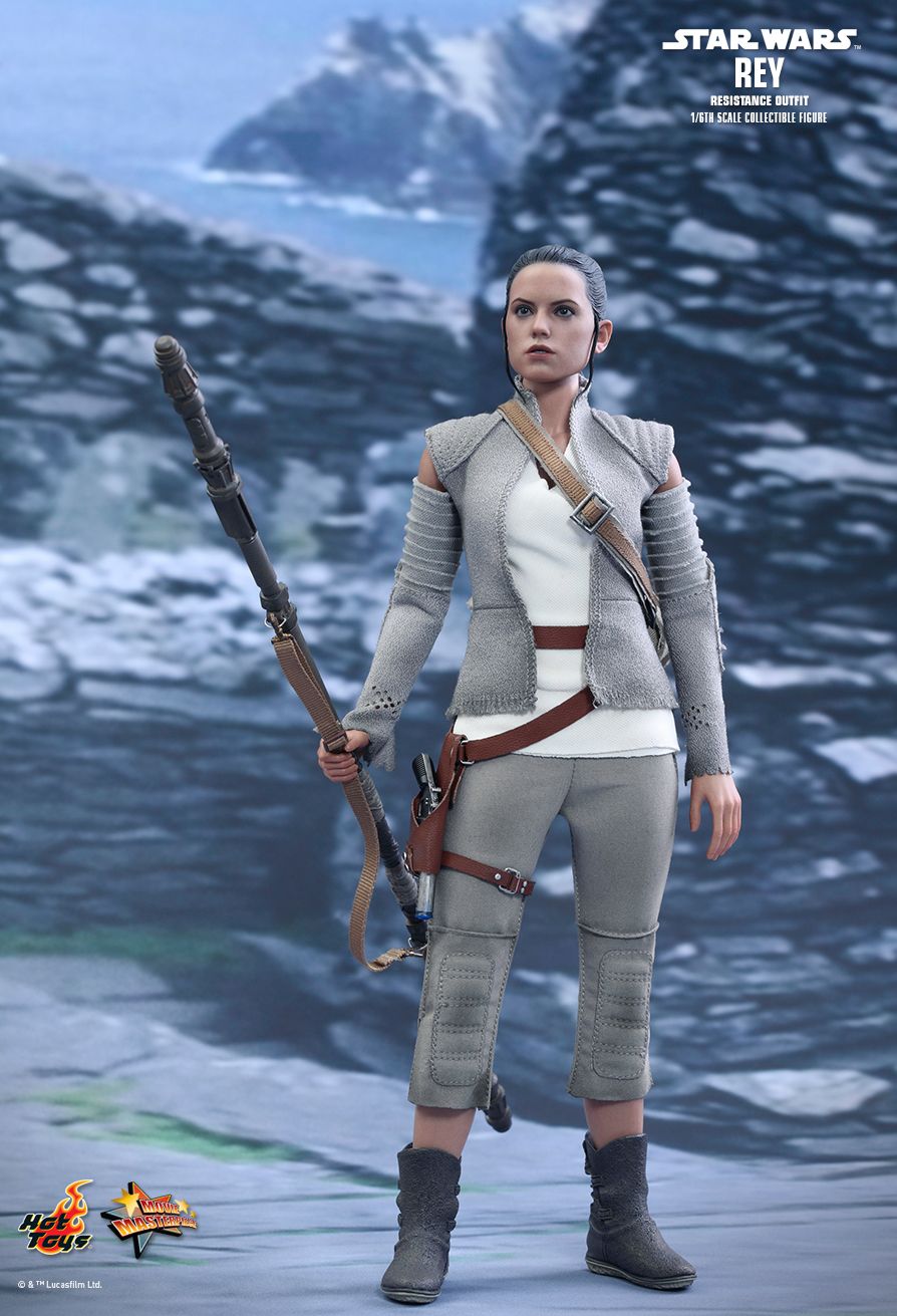 hot toys rey last jedi