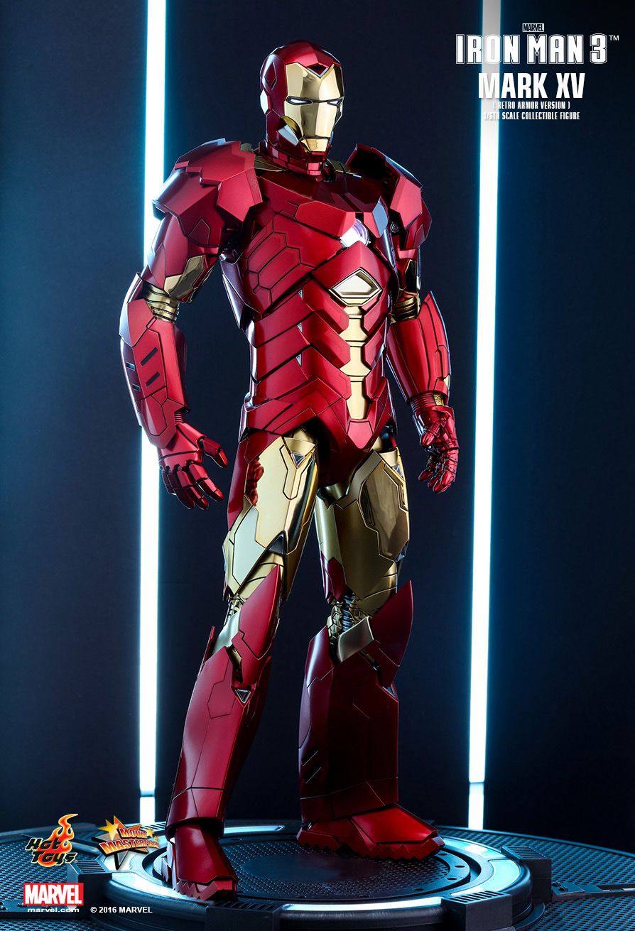 hot toys iron man suits