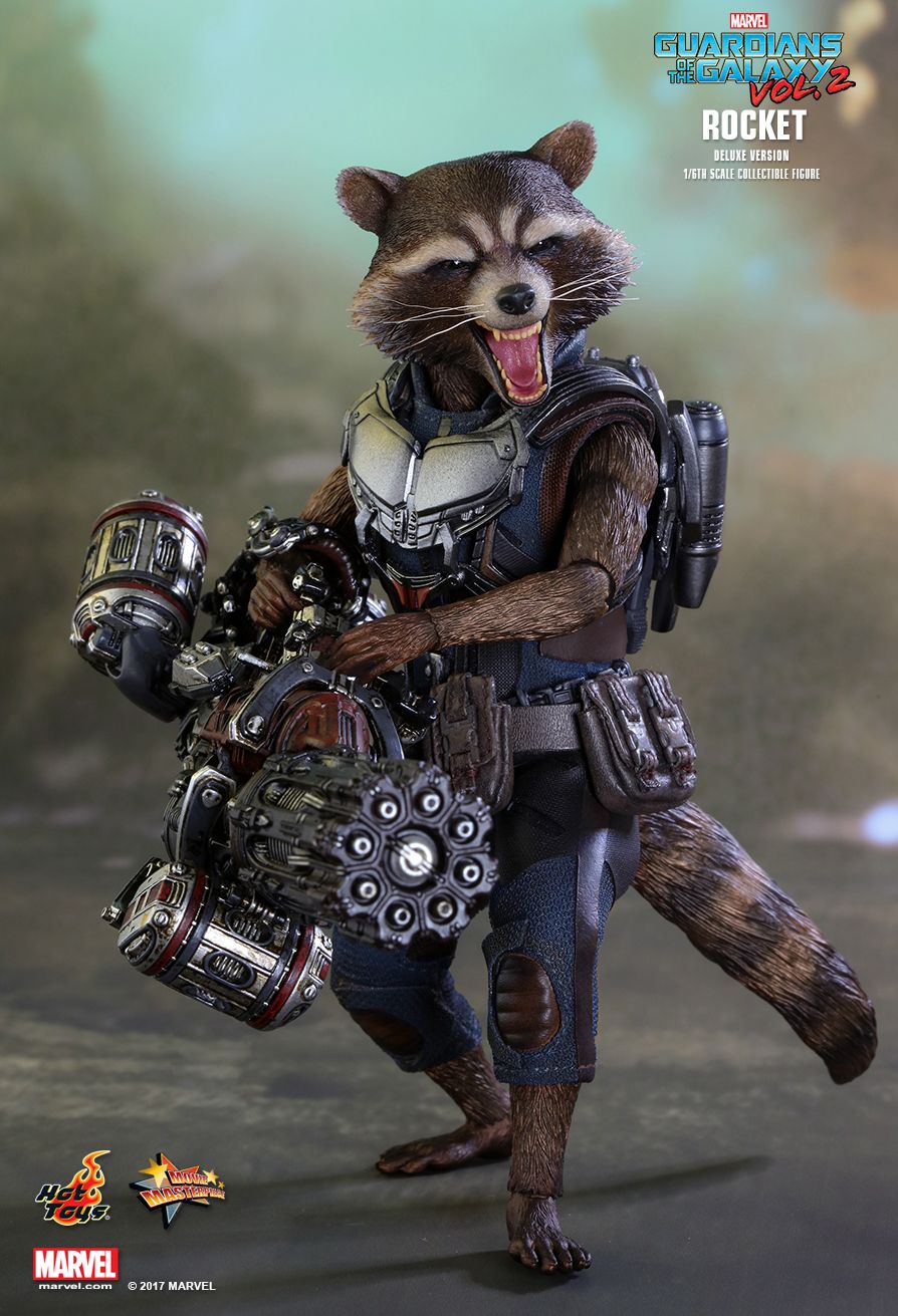 hot toys rocket deluxe