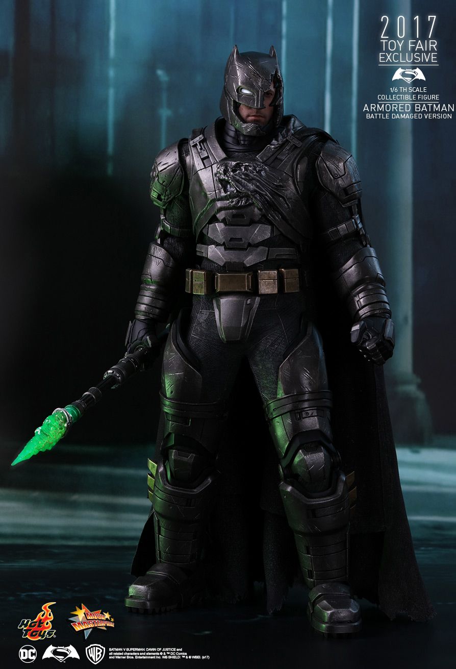 hot toys batman v superman batman