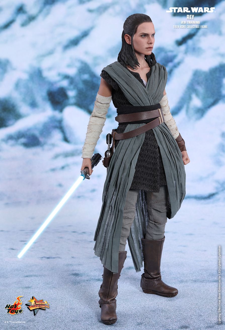 hot toys rey jedi training