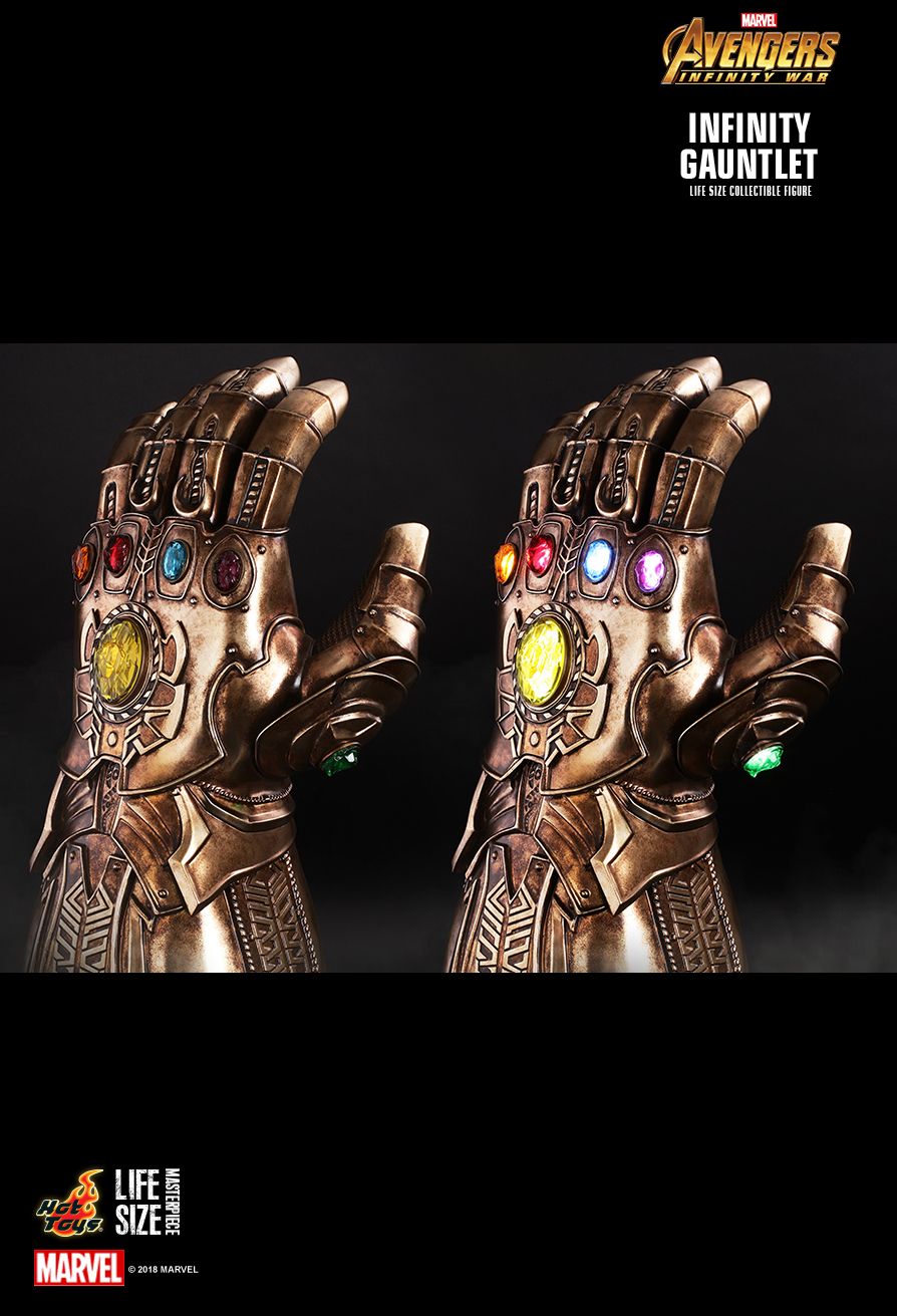 Hot Toys : Avengers: Infinity War - Infinity Gauntlet Life-Size Collectible