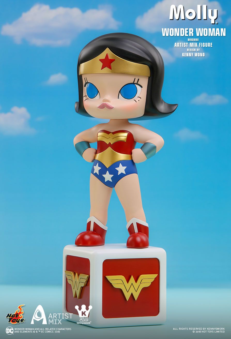 Hot Toys : - Molly (Wonder Woman Disguise) Artist Mix Figure Designed by Kenny Wong