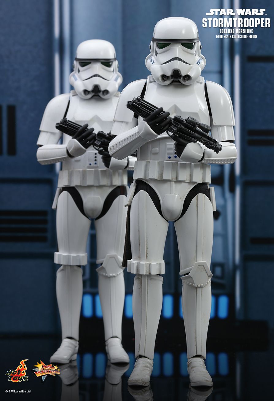 hot toys stormtrooper deluxe