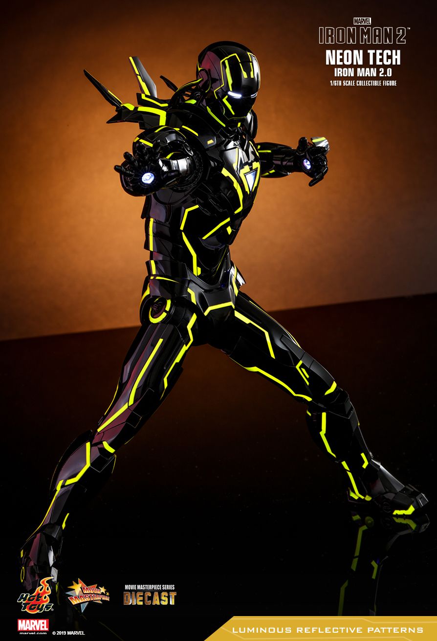 neon iron man hot toys