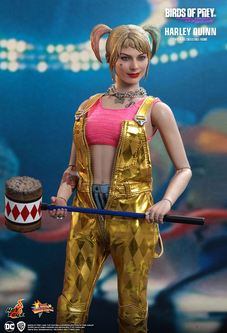 hot toys harley quinn